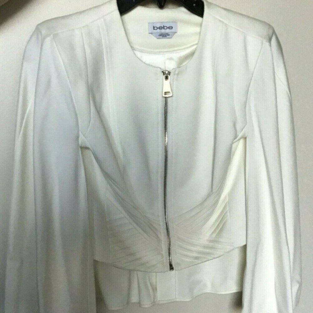 Bebe White Cape Caplet Cream XXS